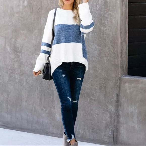 GRACEY’S // Color Block Oversized Pullover Sweater - Picture 7 of 11